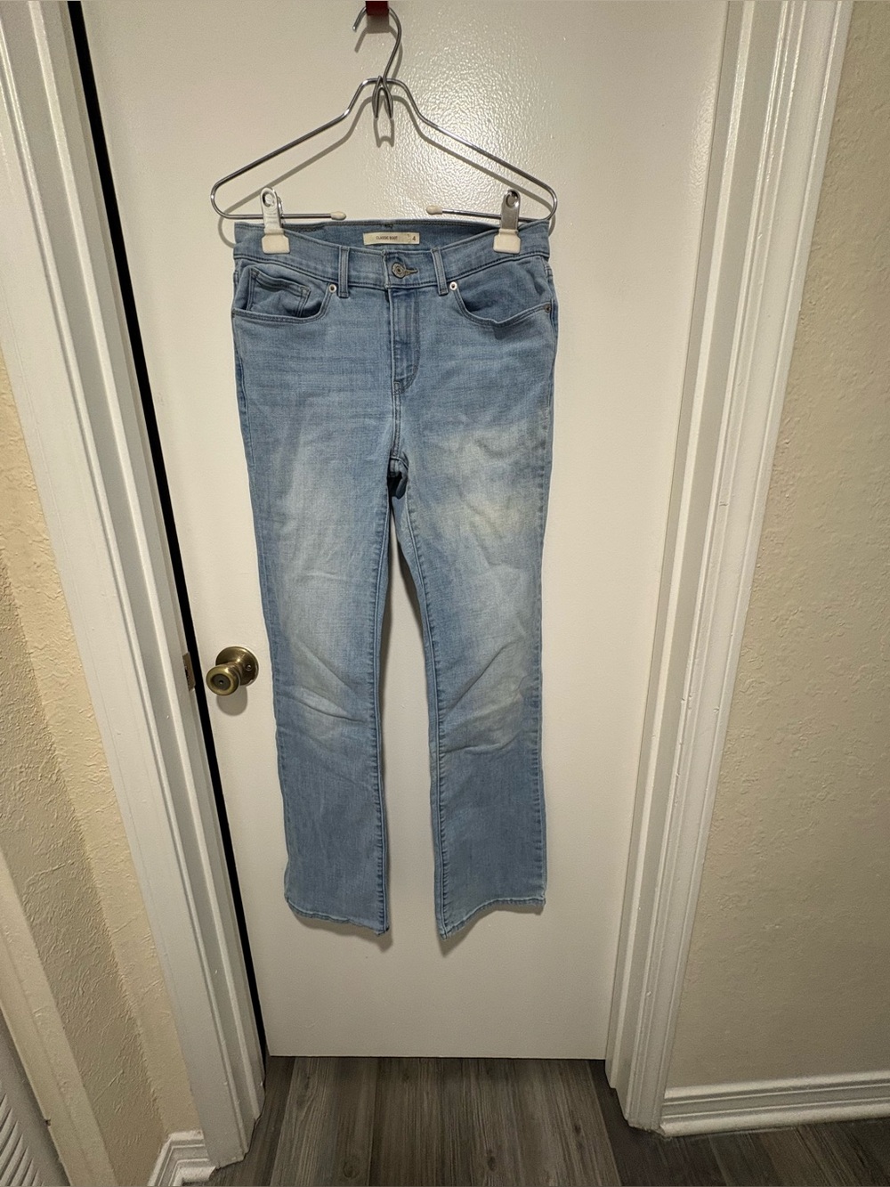 Levi's Light Blue Flare Jeans - Women's